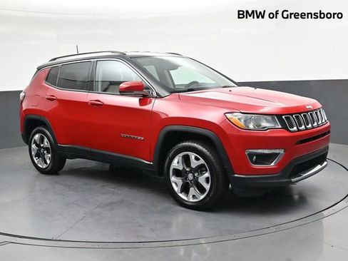 Used 2019 Jeep Compass Limited AWD/4WD image 1