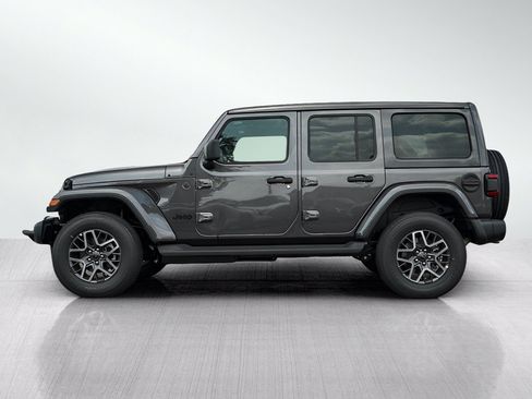 New 2026 Jeep Wrangler Unlimited Sahara AWD/4WD image 4