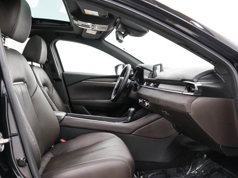 Used 2018 MAZDA MAZDA6 Signature FWD image 11
