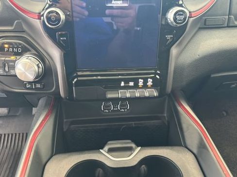 Used 2020 RAM 1500 Rebel AWD/4WD image 12