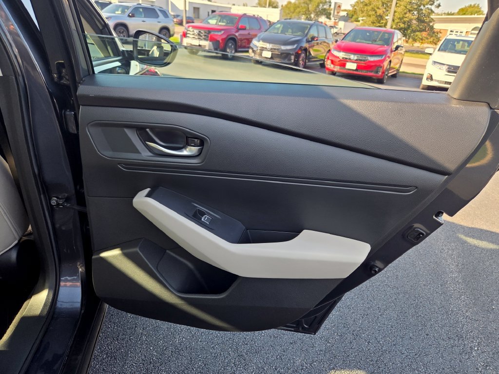 Certified 2025 Honda Accord SE image 24