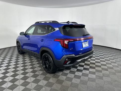 Used 2025 Kia Seltos X-Line AWD/4WD image 2