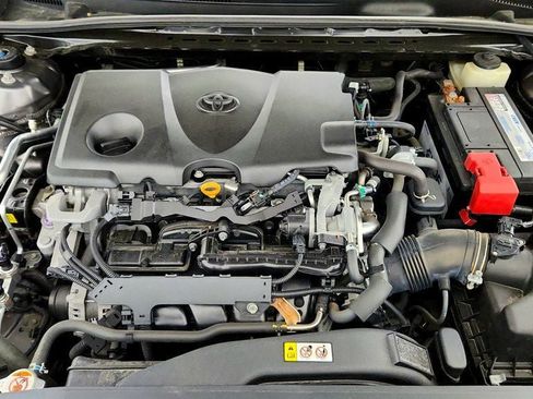 Used 2018 Toyota Camry SE w/ Moonroof Package FWD image 27