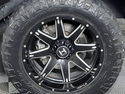 Used 2019 Ford F150 Lariat w/ Equipment Group 502A Luxury AWD/4WD image 15