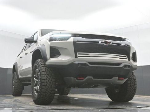 New 2026 Chevrolet Colorado Z71 w/ Midnight Edition AWD/4WD image 41