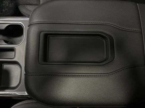 Used 2022 Chevrolet Silverado 1500 LT Trail Boss image 21