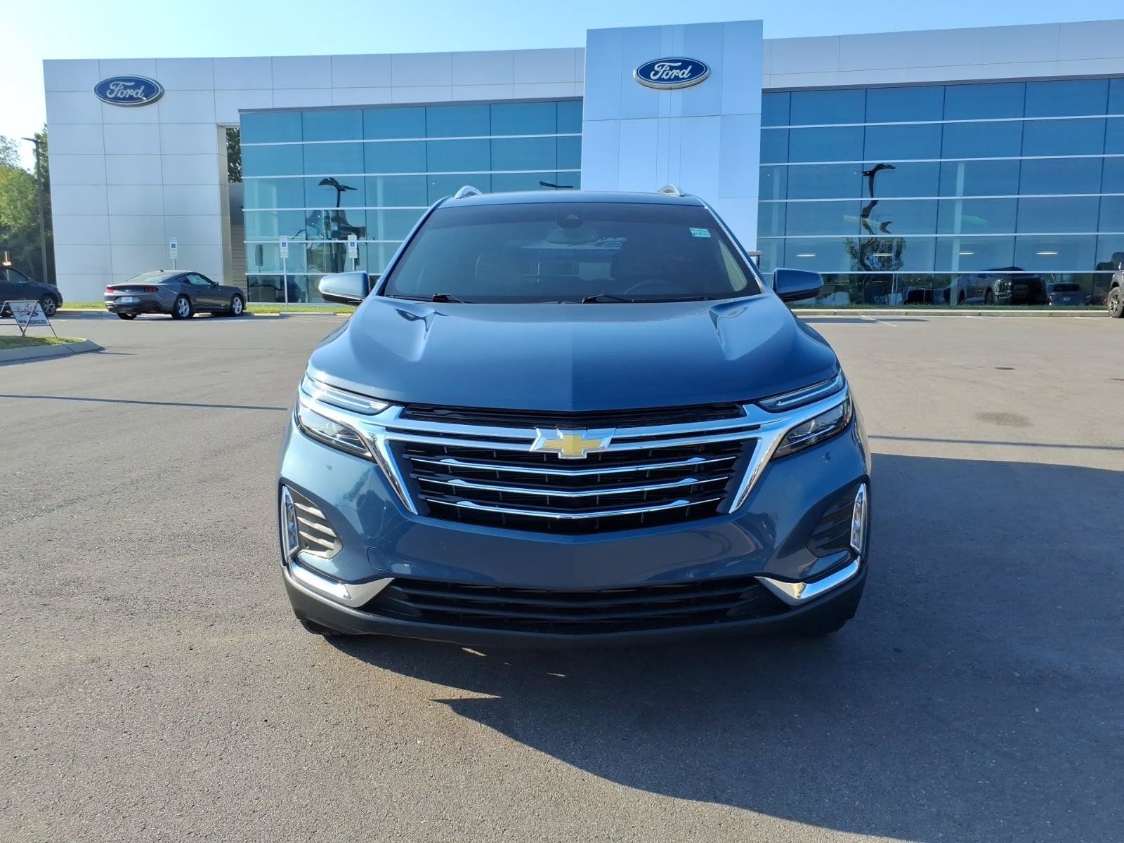Used 2024 Chevrolet Equinox Premier FWD image 8