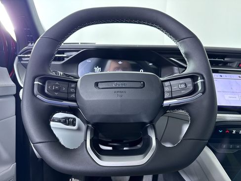 New 2026 Jeep Cherokee Limited AWD/4WD image 24
