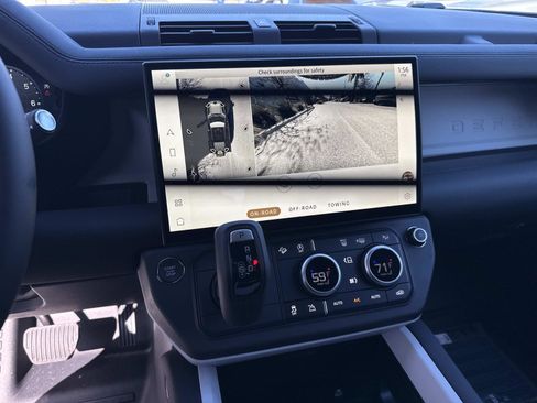New 2026 Land Rover Defender 110 S AWD/4WD image 25