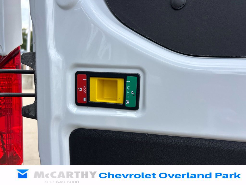 Used 2025 Ford Transit 250 148 Medium Roof Extended AWD w/ Load Area Protection Package image 17