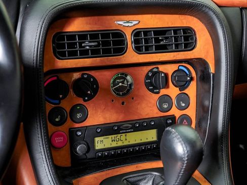 Used 2002 Aston Martin DB7 Vantage RWD image 29