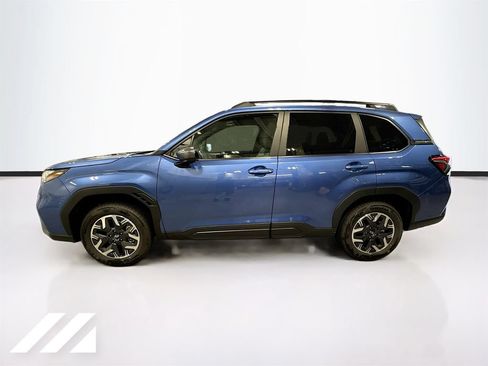 New 2026 Subaru Forester Premium AWD/4WD image 8