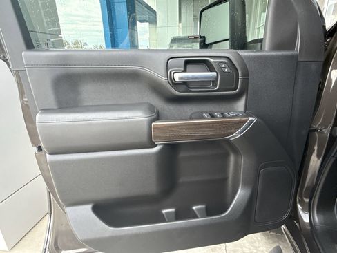 Used 2020 Chevrolet Silverado 2500 LT w/ All Star Edition image 20