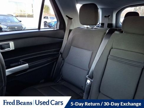 Certified 2022 Ford Explorer XLT w/ Class IV Trailer Tow Package image 20