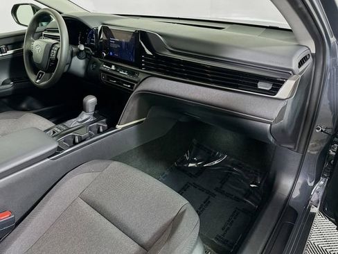Certified 2025 Toyota Camry LE image 27