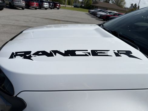 Used 2019 Ford Ranger XLT w/ Equipment Group 302A Luxury AWD/4WD image 12