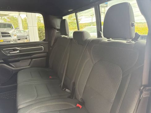 Used 2020 RAM 1500 Big Horn AWD/4WD image 25