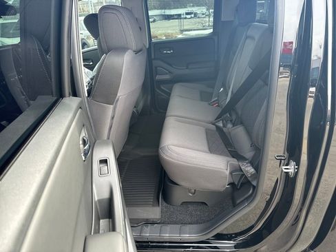 New 2026 Nissan Frontier SV w/ Tow Package AWD/4WD image 27