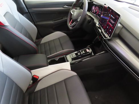 New 2026 Volkswagen GTI Autobahn image 27