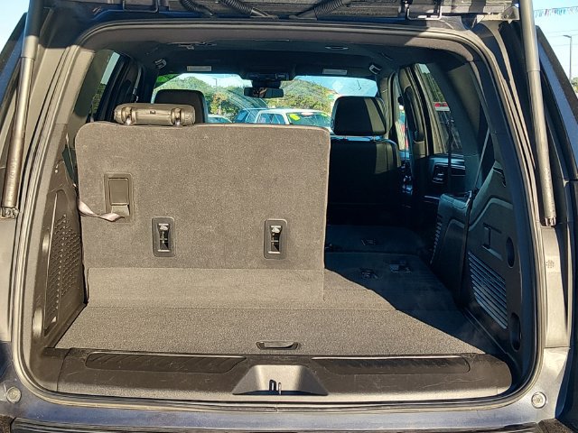 Used 2025 Chevrolet Tahoe LT RWD image 14