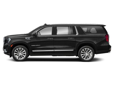 Used 2021 GMC Yukon XL Denali w/ Denali Ultimate Package AWD/4WD image 2