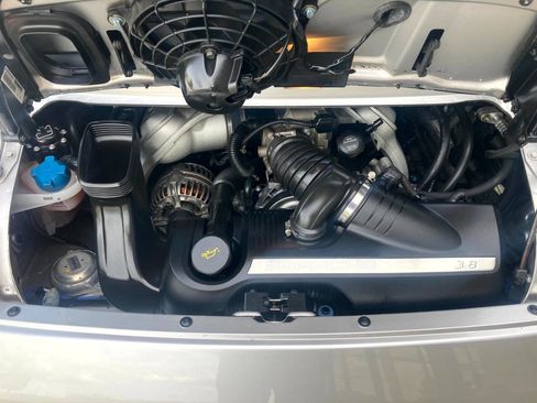 Used 2006 Porsche 911 Carrera S RWD image 31