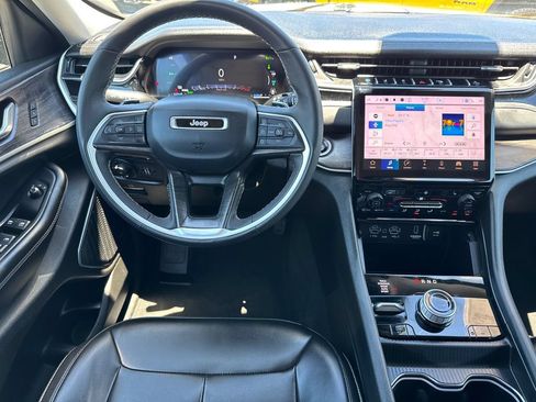 Certified 2024 Jeep Grand Cherokee Limited 4xe AWD/4WD image 22