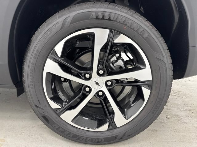 New 2026 Chevrolet Trax RS w/ Sunroof Package FWD image 33