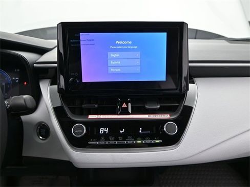 Used 2026 Toyota Corolla SE image 6