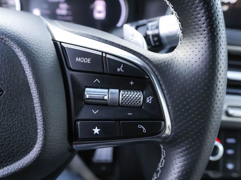 Used 2026 Genesis G70 3.3T Sport Prestige image 18