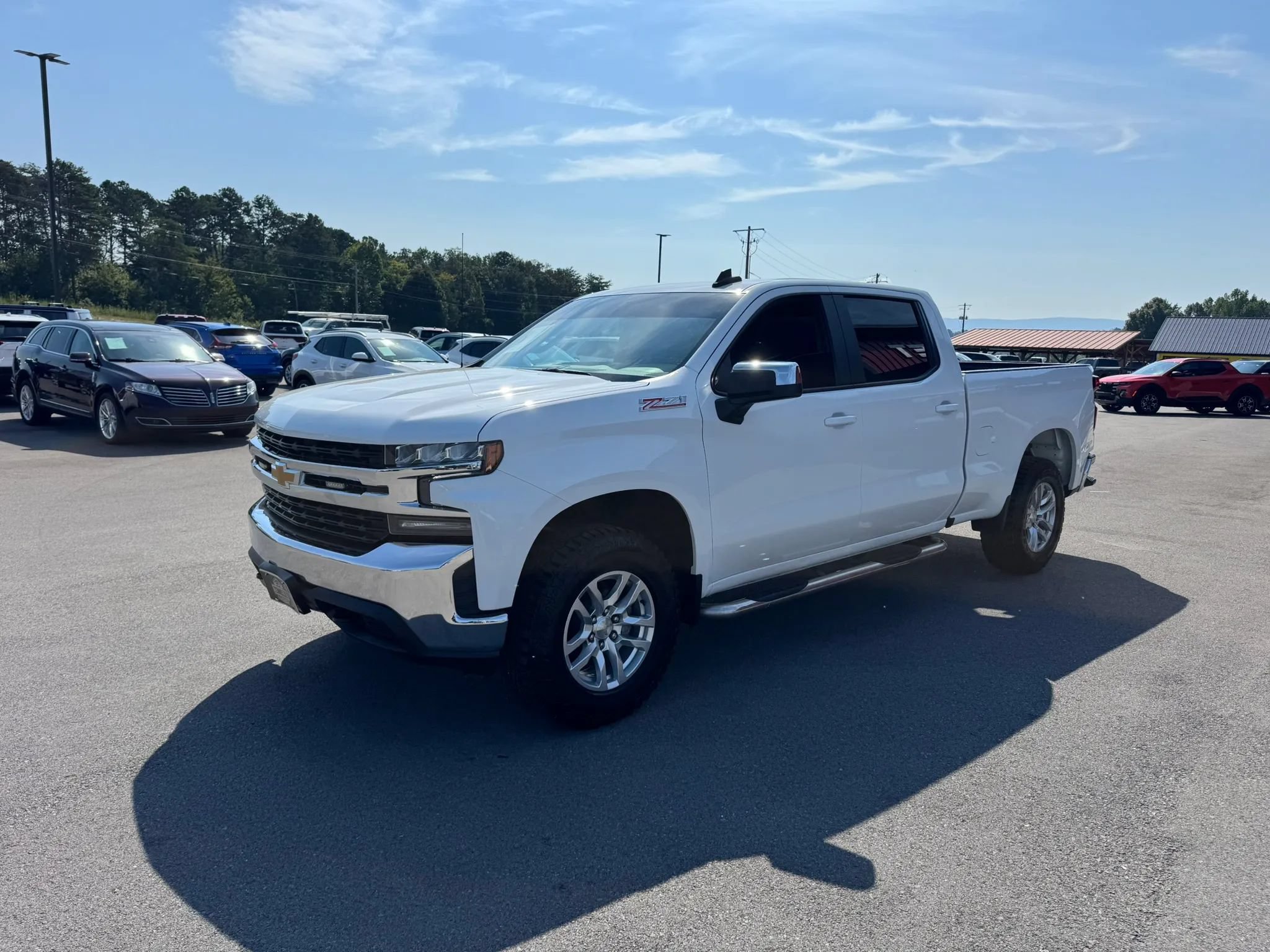Used 2021 Chevrolet Silverado 1500 LT w/ Z71 Off-Road Package AWD/4WD image 2