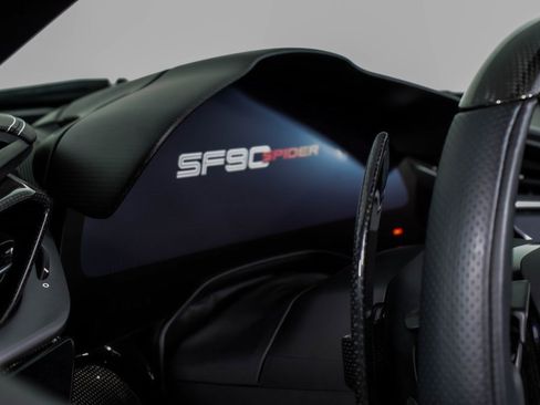 Certified 2022 Ferrari SF90 Spider image 37