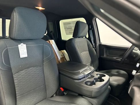 New 2025 RAM 2500 Tradesman image 28