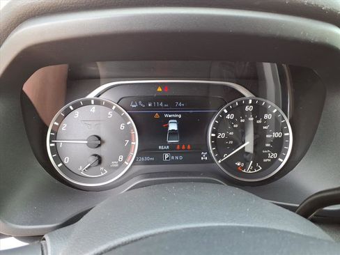 Certified 2024 Nissan Titan SV w/ SV Convenience Package AWD/4WD image 9
