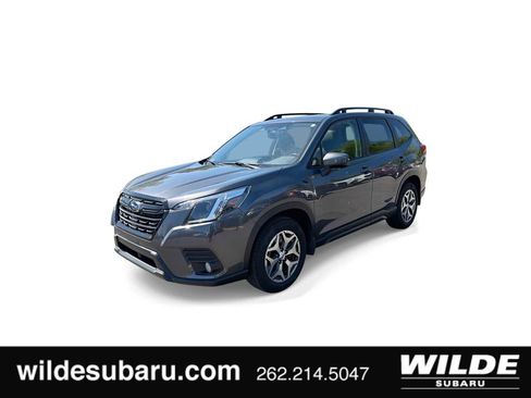 Certified 2023 Subaru Forester Premium AWD/4WD image 1