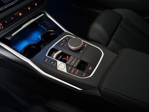 Used 2026 BMW 330i xDrive Sedan w/ Convenience Package image 24