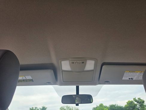 Used 2015 Nissan Rogue S w/ Convenience Package FWD image 43