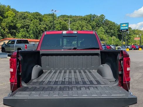 Used 2025 RAM 1500 Big Horn AWD/4WD image 6