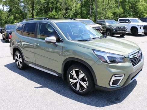 Used 2021 Subaru Forester Touring w/ Popular Package #2 AWD/4WD image 10