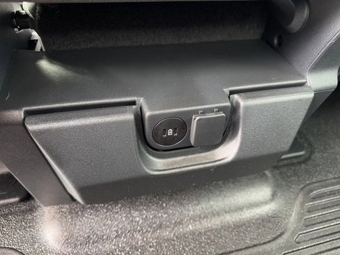 Used 2024 Ford F350 XL w/ 360-Degree Camera Package image 11