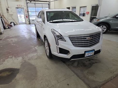 Used 2019 Cadillac XT5 Platinum AWD/4WD image 23