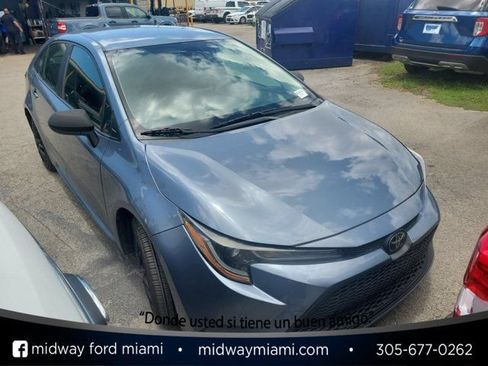 Used 2021 Toyota Corolla LE FWD image 1