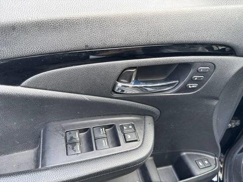 Used 2020 Honda Pilot Touring image 18