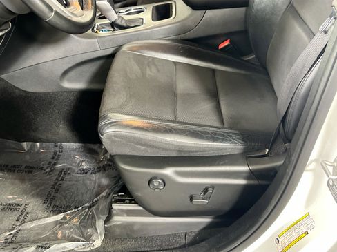 Used 2022 Jeep Grand Cherokee Laredo X image 19