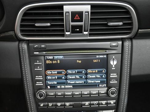 Used 2011 Porsche 911 Carrera 4S image 11