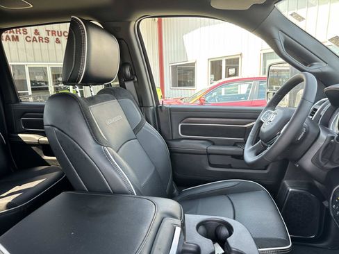 Used 2026 RAM 2500 Laramie AWD/4WD image 10