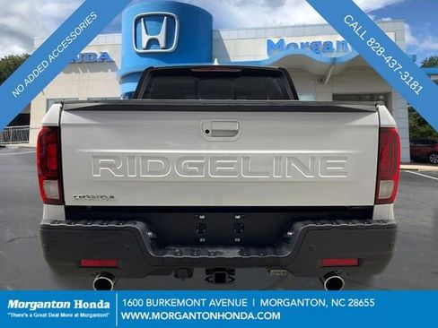 New 2026 Honda Ridgeline Black Edition image 5