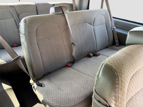 Used 2019 Chevrolet Express 3500 LT w/ LT Preferred Equipment Group RWD image 24