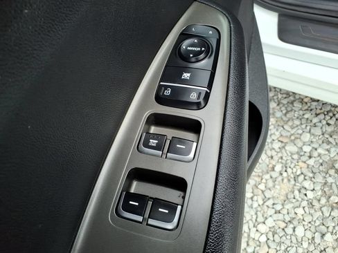 Used 2020 Kia Optima LX FWD image 25