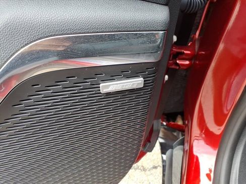 Used 2024 Chevrolet Traverse RS w/ LPO, Floor Liner Package image 18